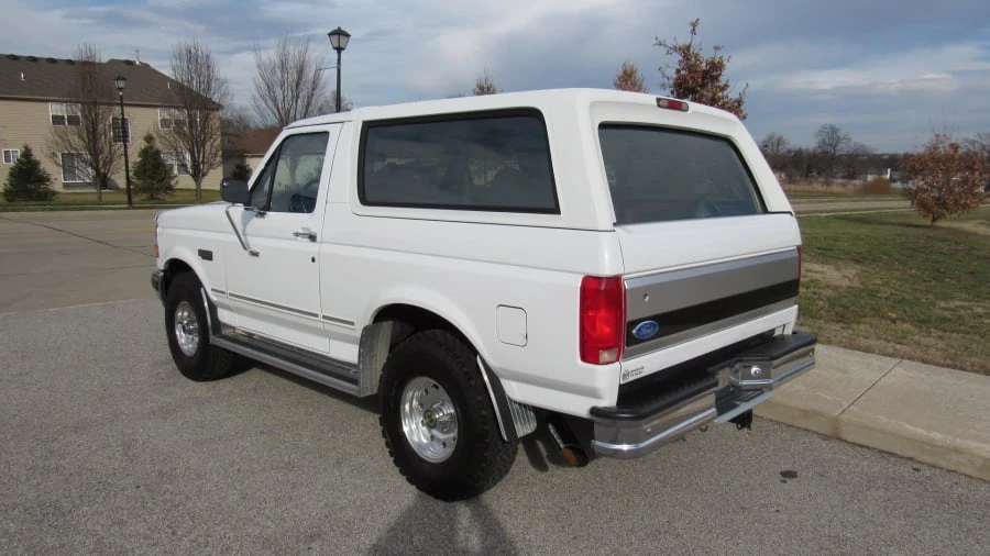 1995 Ford Bronco 5th Gen - Image 3 of 7