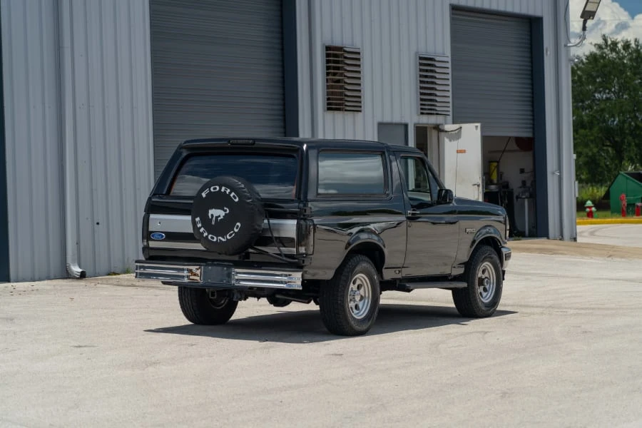 1995 Ford Bronco 5th Gen - Image 3 of 12