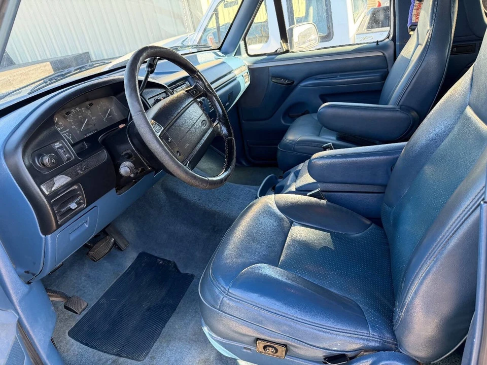 1995 Ford Bronco 5th Gen - Image 3 of 12