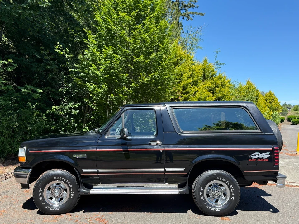 1995 Ford Bronco 5th Gen - Image 3 of 28