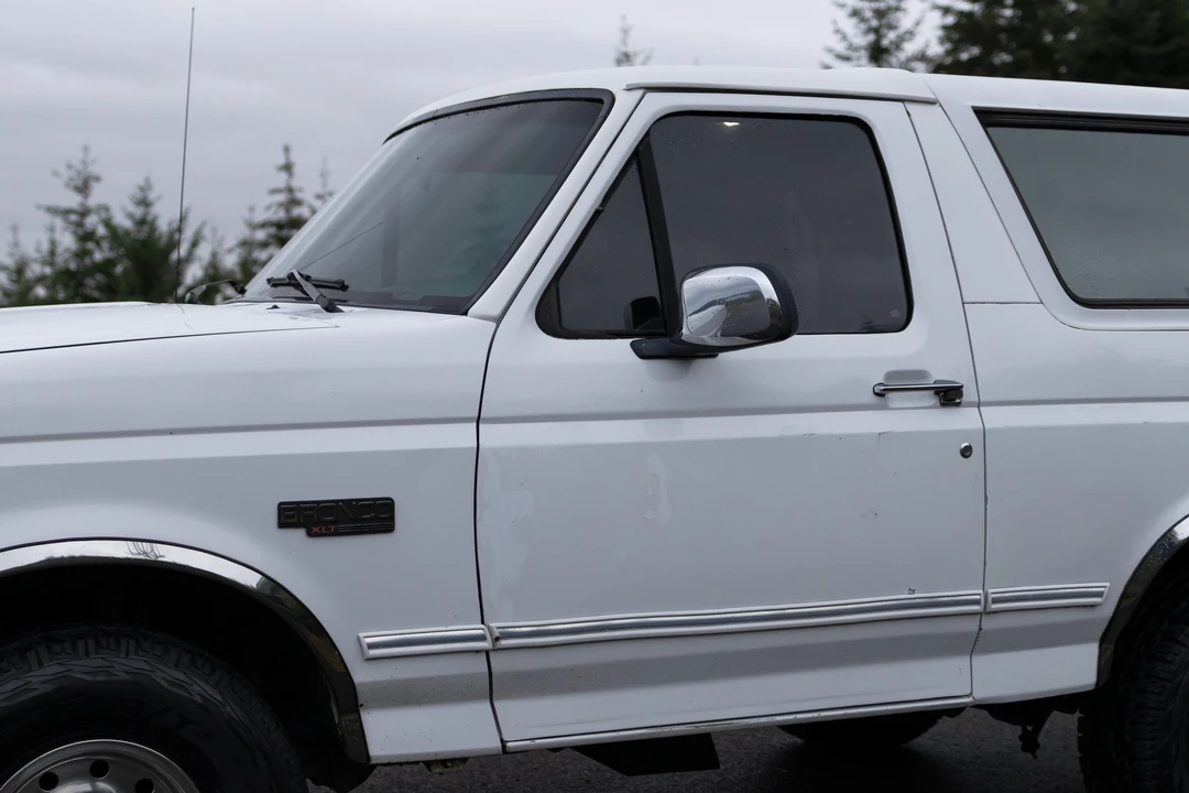 1995 Ford Bronco 5th Gen - Image 13 of 31