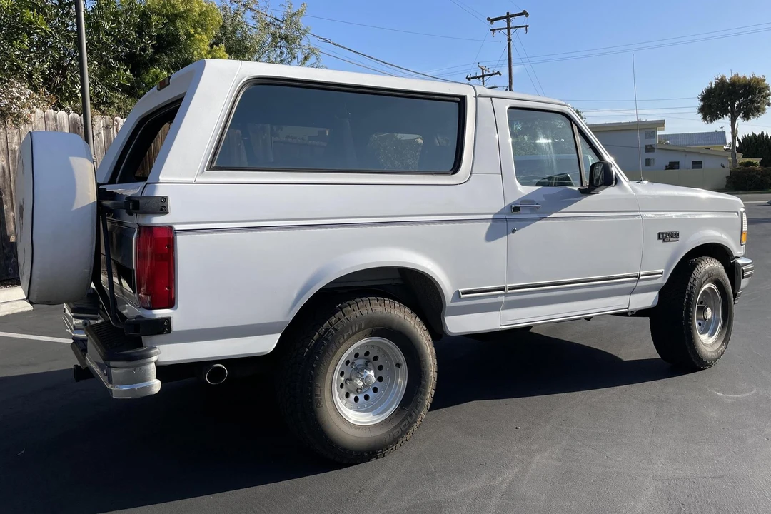 1995 Ford Bronco 5th Gen - Image 4 of 31