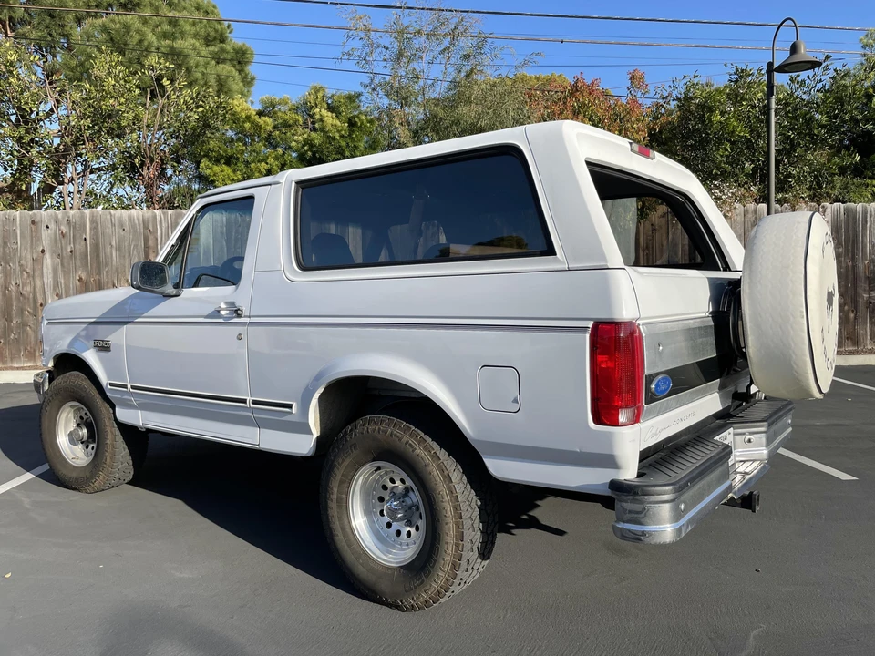 1995 Ford Bronco 5th Gen - Image 13 of 31