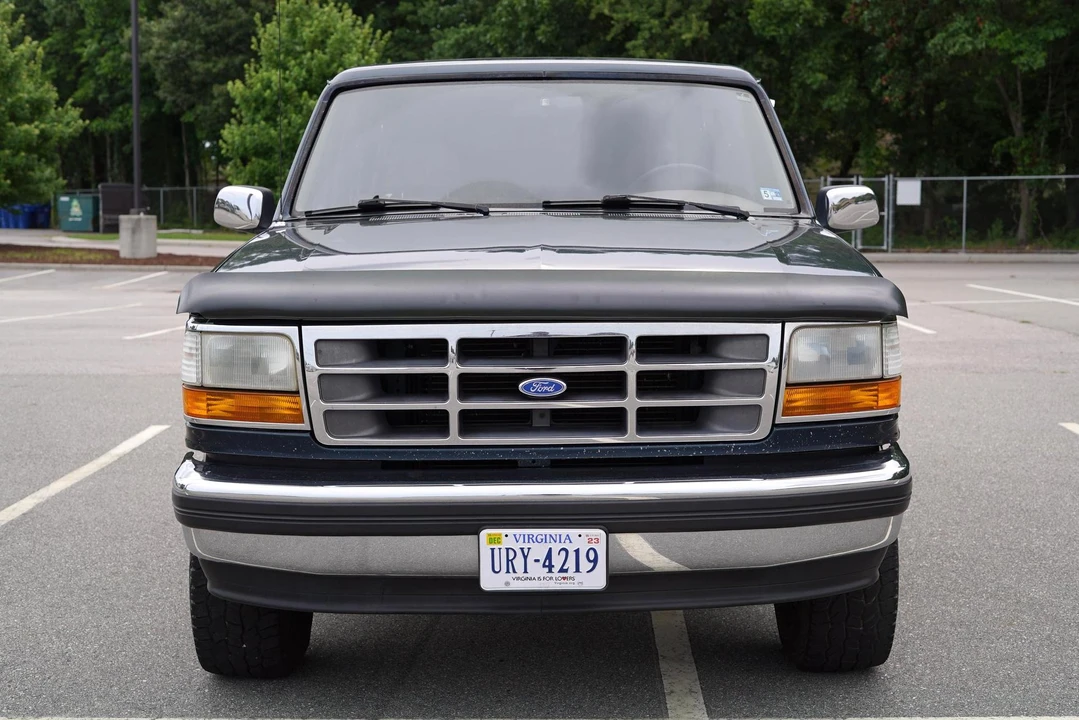 1995 Ford Bronco 5th Gen - Image 2 of 23