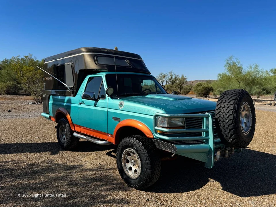 1995 Ford Bronco 5th Gen - Image 2 of 24