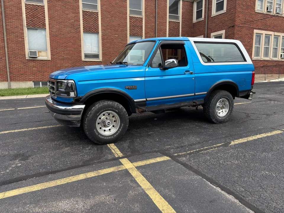 1995 Ford Bronco 5th Gen - Image 6 of 11