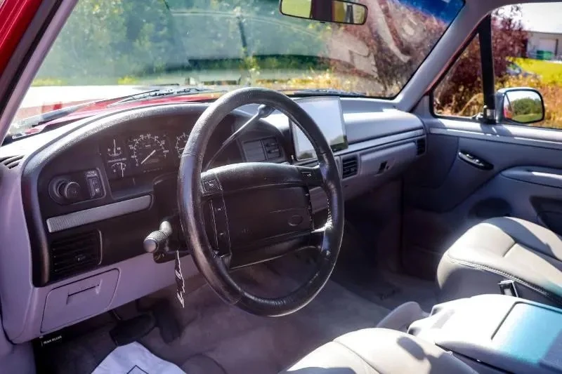 1995 Ford Bronco 5th Gen - Image 7 of 17