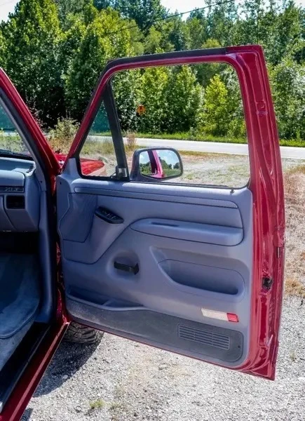 1995 Ford Bronco 5th Gen - Image 13 of 17