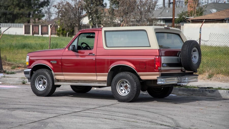 1995 Ford Bronco 5th Gen - Image 3 of 12
