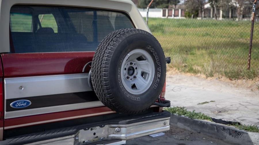 1995 Ford Bronco 5th Gen - Image 9 of 12
