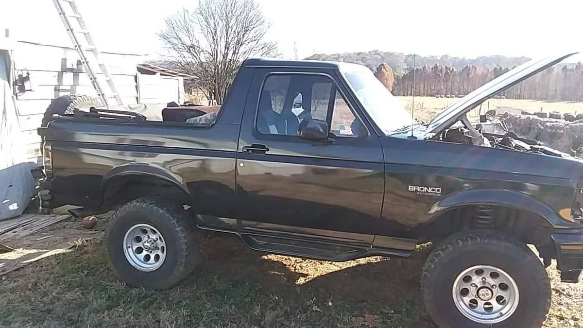 1995 Ford Bronco 5th Gen - Image 6 of 7