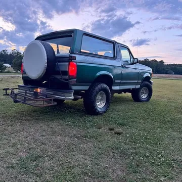 1995 Ford Bronco XLT
