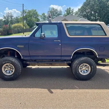 1995 Ford Bronco XLT