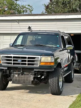 1995 Ford Bronco XLT