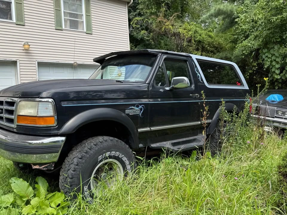 1995 Ford Bronco 5th Gen - Image 2 of 8