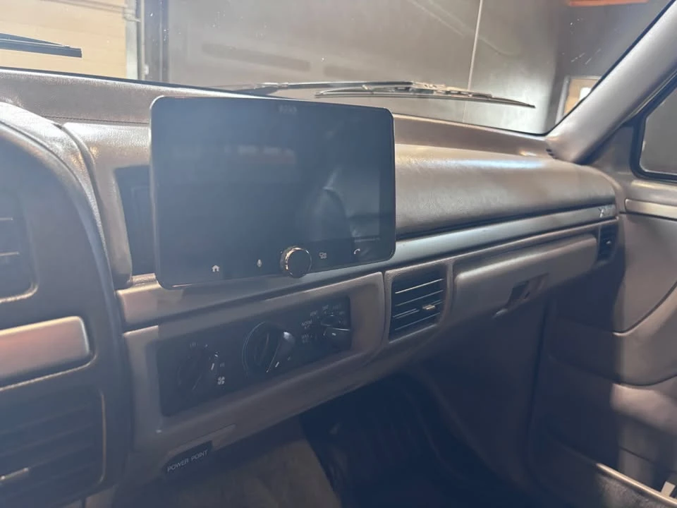 1995 Ford Bronco 5th Gen - Image 15 of 20