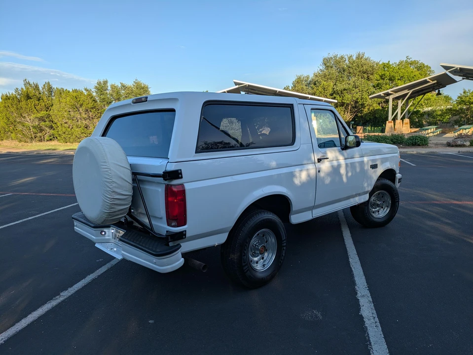 1995 Ford Bronco 5th Gen - Image 18 of 31