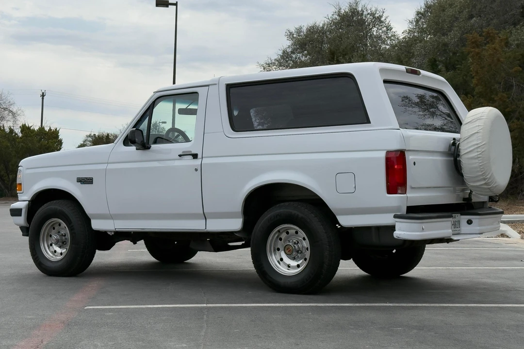 1995 Ford Bronco 5th Gen - Image 4 of 31
