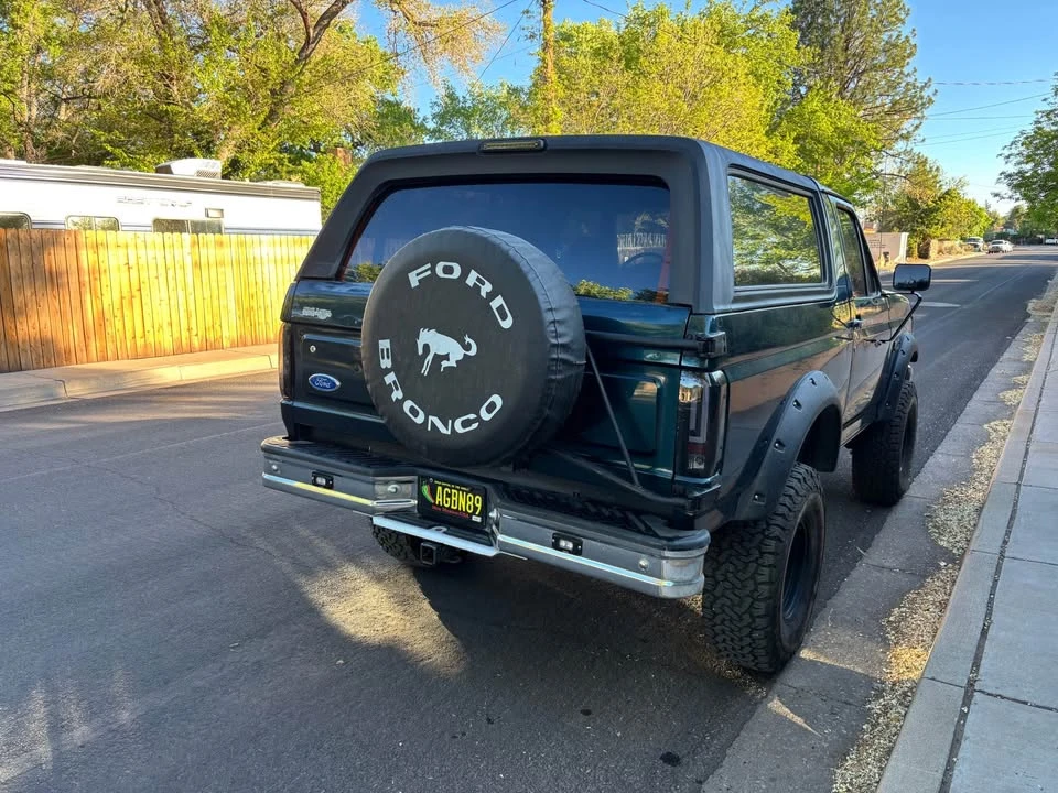 1995 Ford Bronco 5th Gen - Image 2 of 10