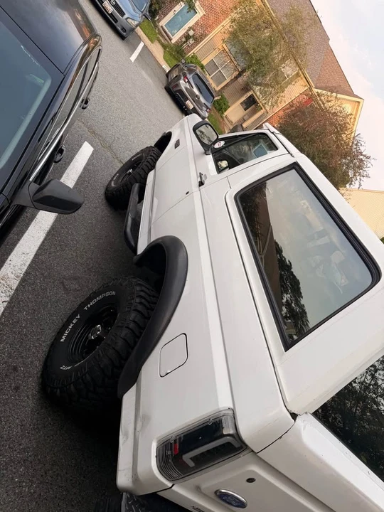 1995 Ford Bronco 5th Gen - Image 4 of 7
