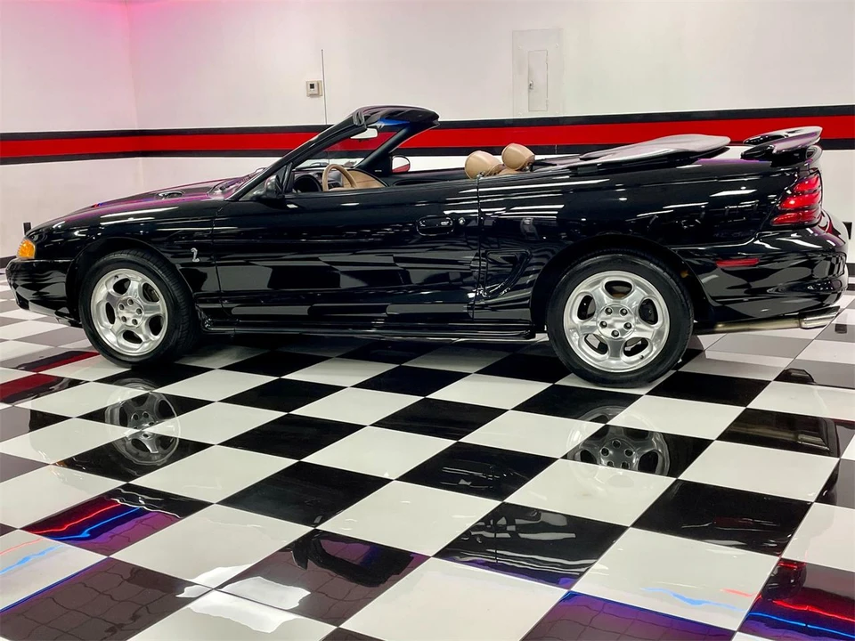 1995 Ford SN95 Mustang Cobra - Image 2 of 31