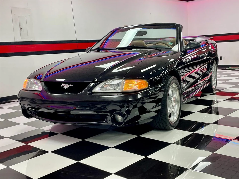1995 Ford SN95 Mustang Cobra - Image 3 of 31