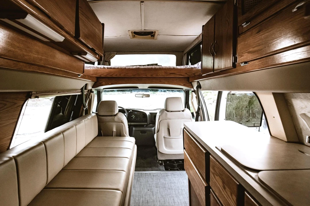 1995 Ford Econoline Van - Image 27 of 31
