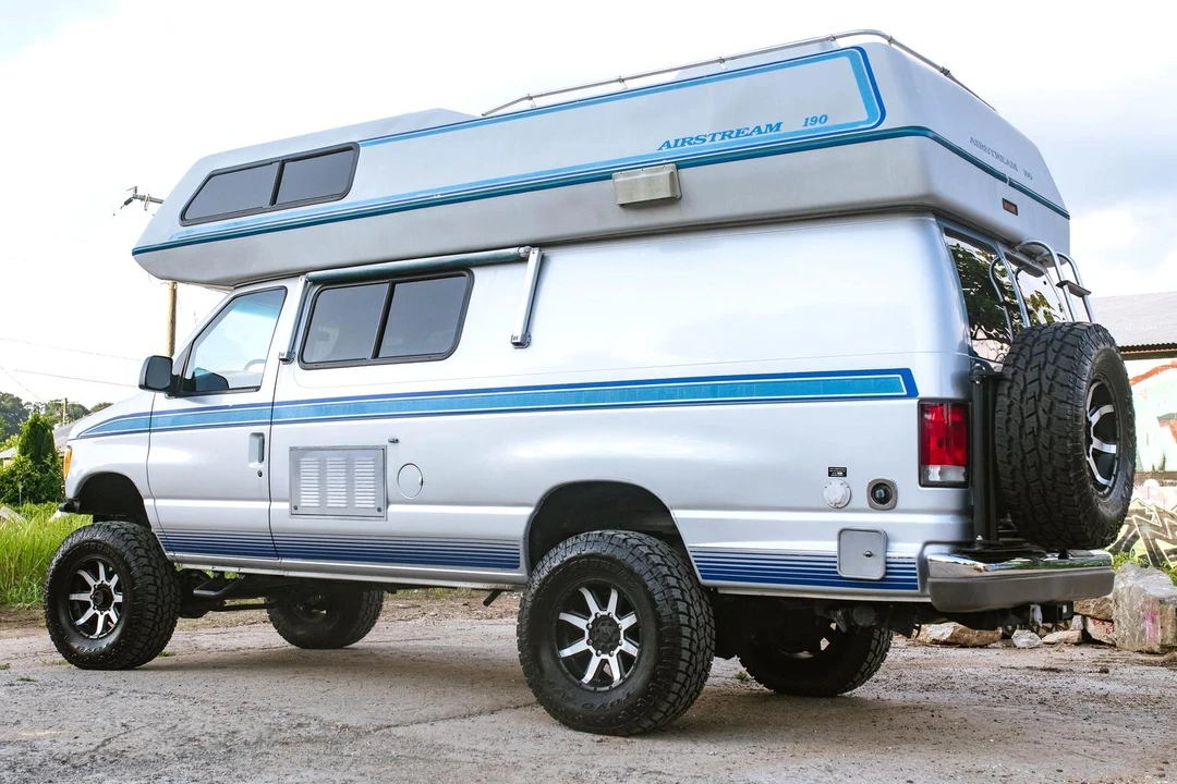 1995 Ford Econoline Van - Image 4 of 31