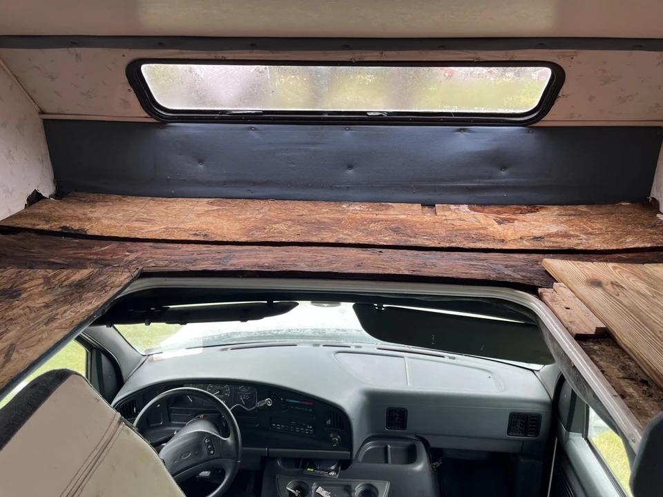1995 Ford Econoline Van - Image 21 of 21