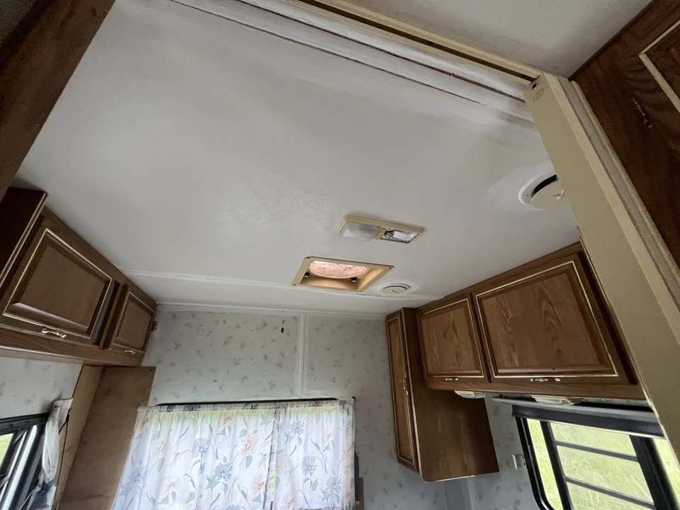 1995 Ford Econoline Van - Image 12 of 20