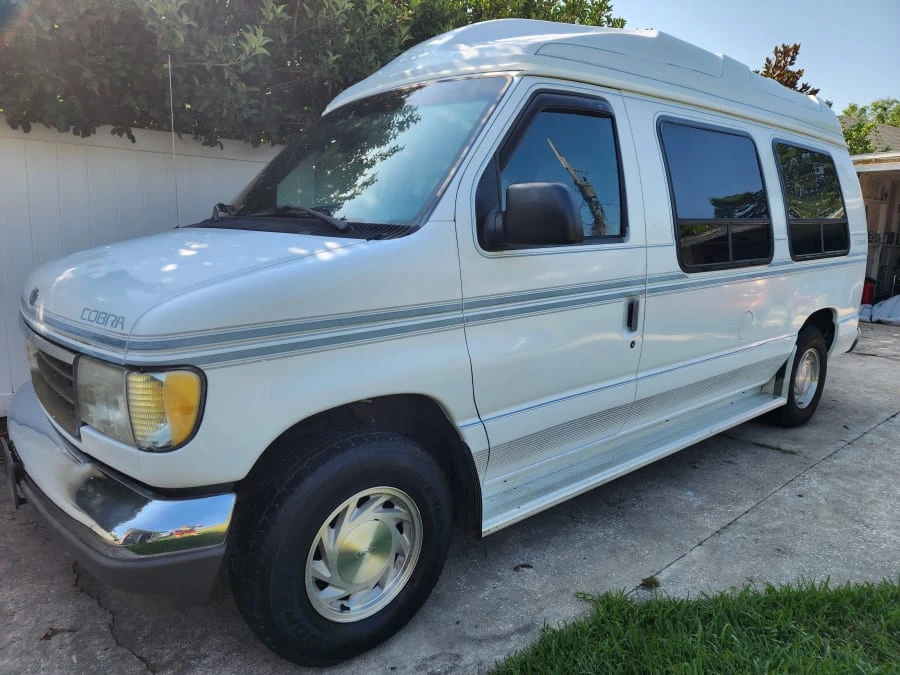 1995 Ford Econoline Van - Image 6 of 15