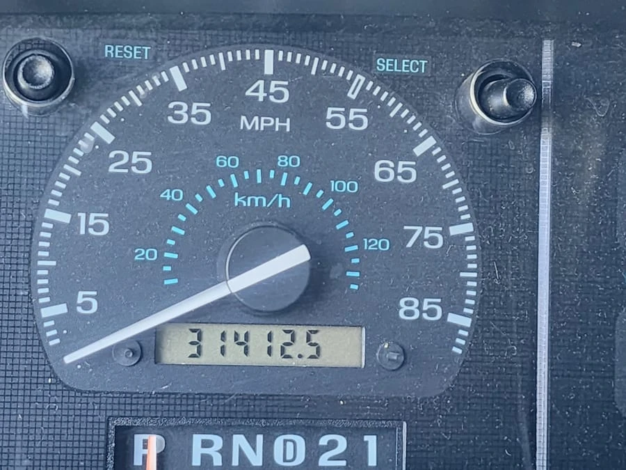 1995 Ford Econoline Van - Image 8 of 15