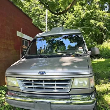 1995 Ford E150 Passenger