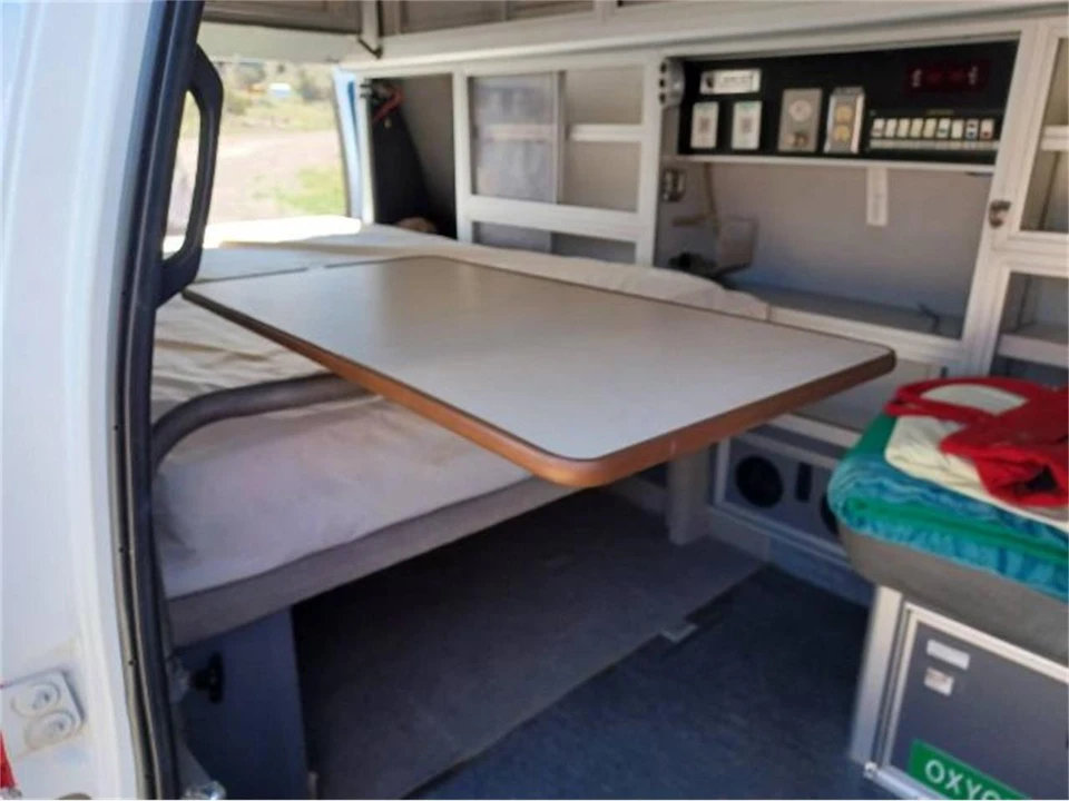 1995 Ford Econoline Van - Image 8 of 24