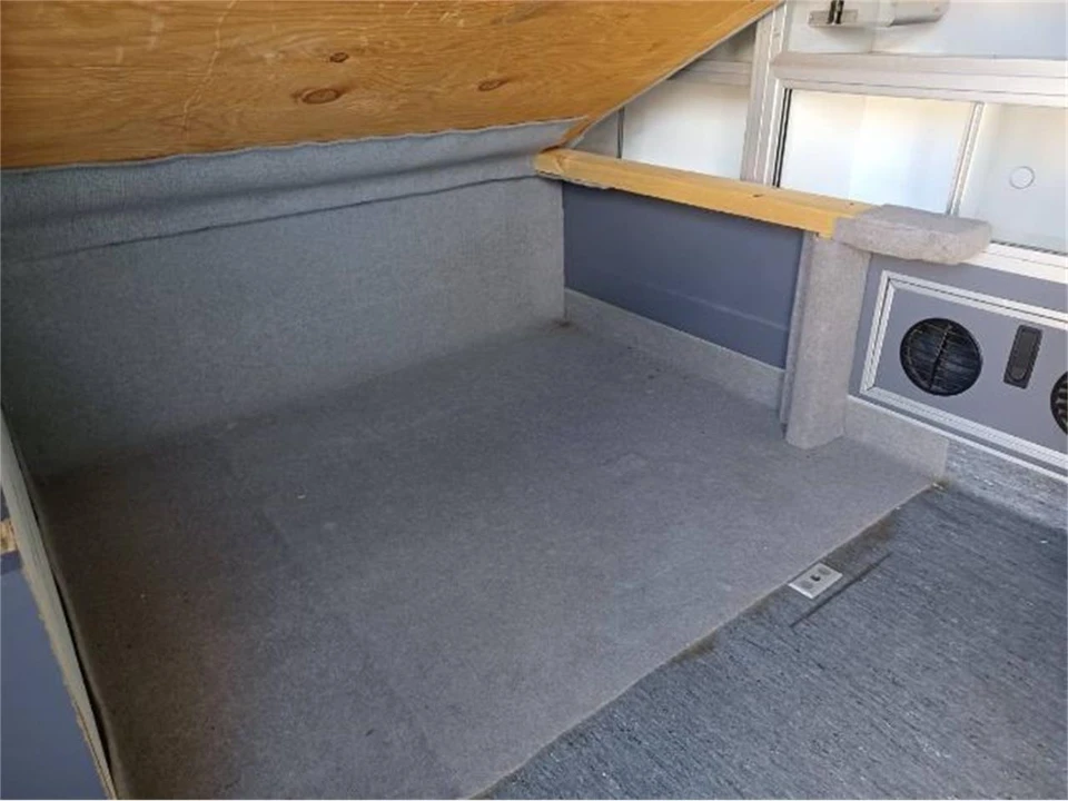 1995 Ford Econoline Van - Image 11 of 24