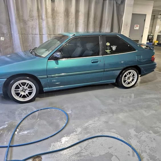 1995 Ford Escort (North America) - Image 1 of 1