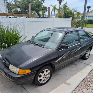 1995 Ford Escort LX Hatchback 2D