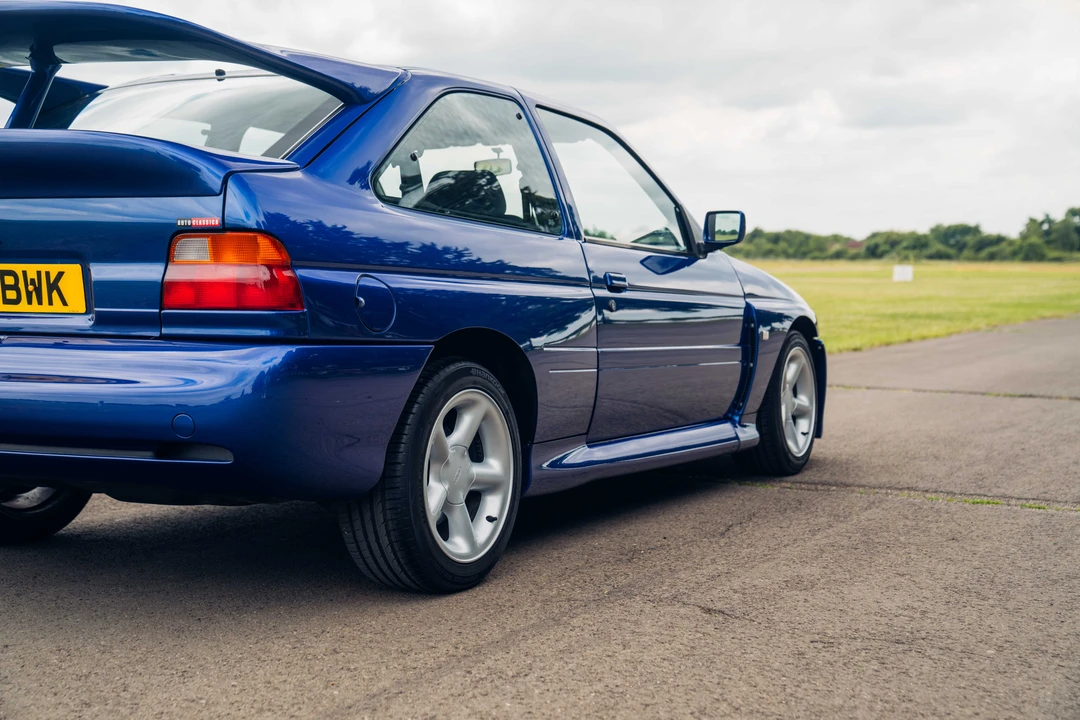 1995 Ford Escort RS Cosworth - Image 25 of 31