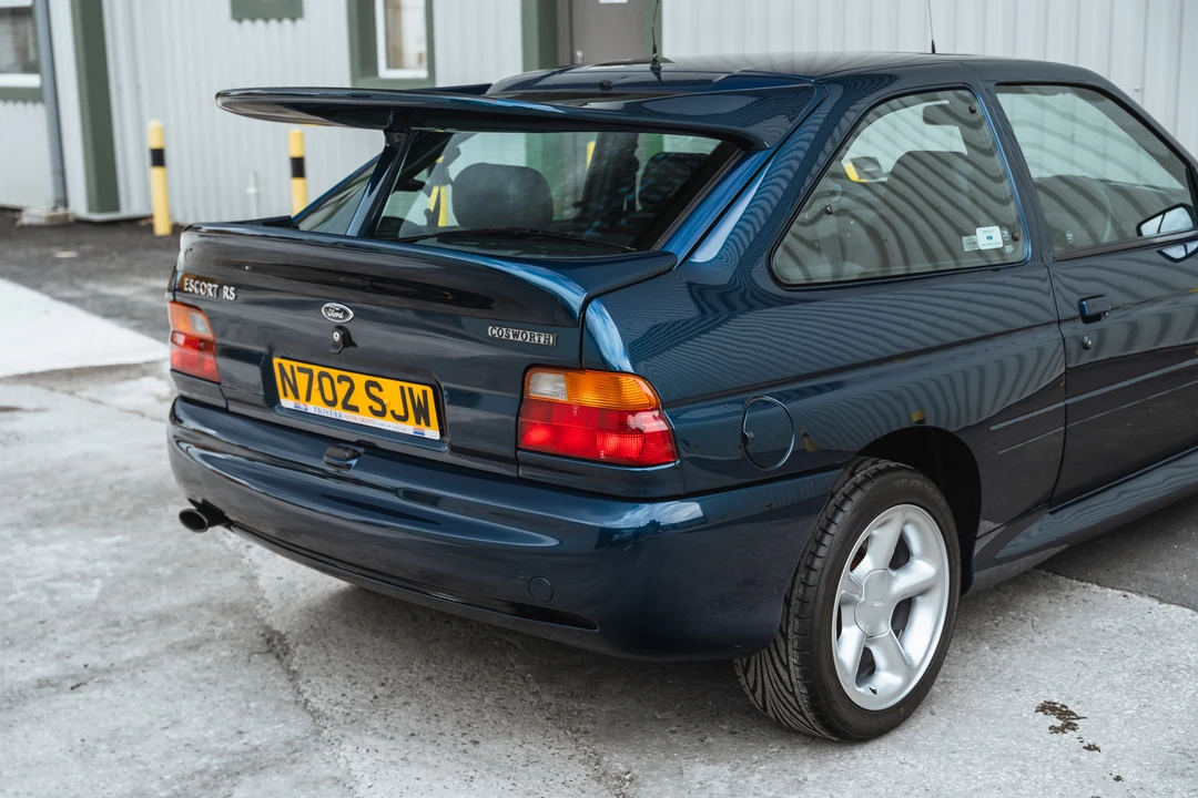 1995 Ford Escort RS Cosworth - Image 25 of 31