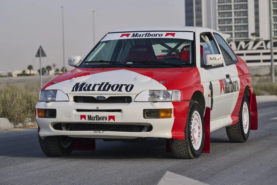 1995 Ford Escort RS Cosworth - Image 10 of 31