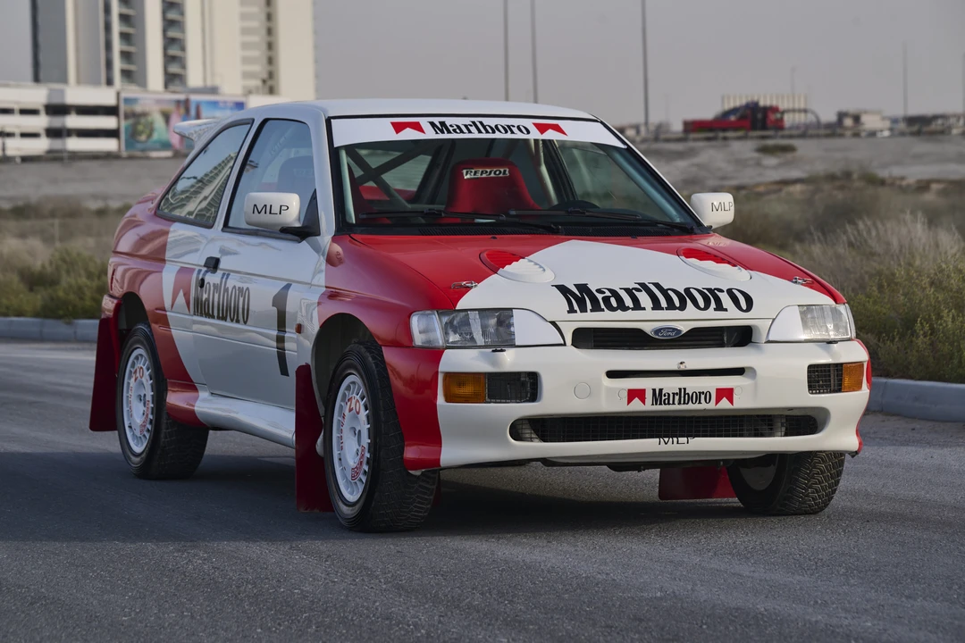 1995 Ford Escort RS Cosworth - Image 14 of 31