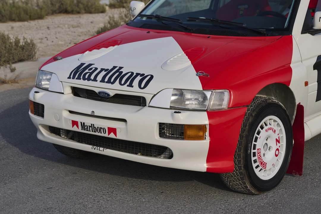 1995 Ford Escort RS Cosworth - Image 16 of 31