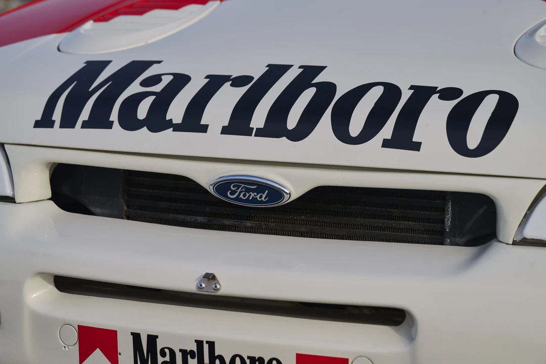 1995 Ford Escort RS Cosworth - Image 20 of 31