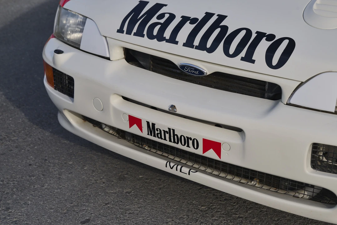 1995 Ford Escort RS Cosworth - Image 22 of 31