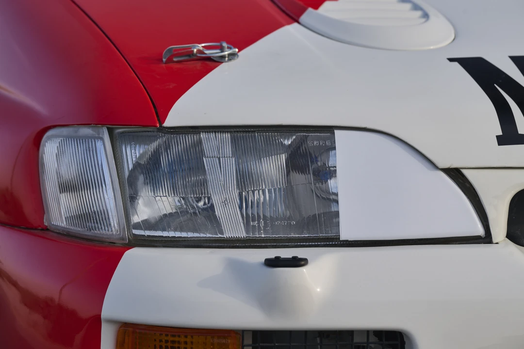 1995 Ford Escort RS Cosworth - Image 30 of 31