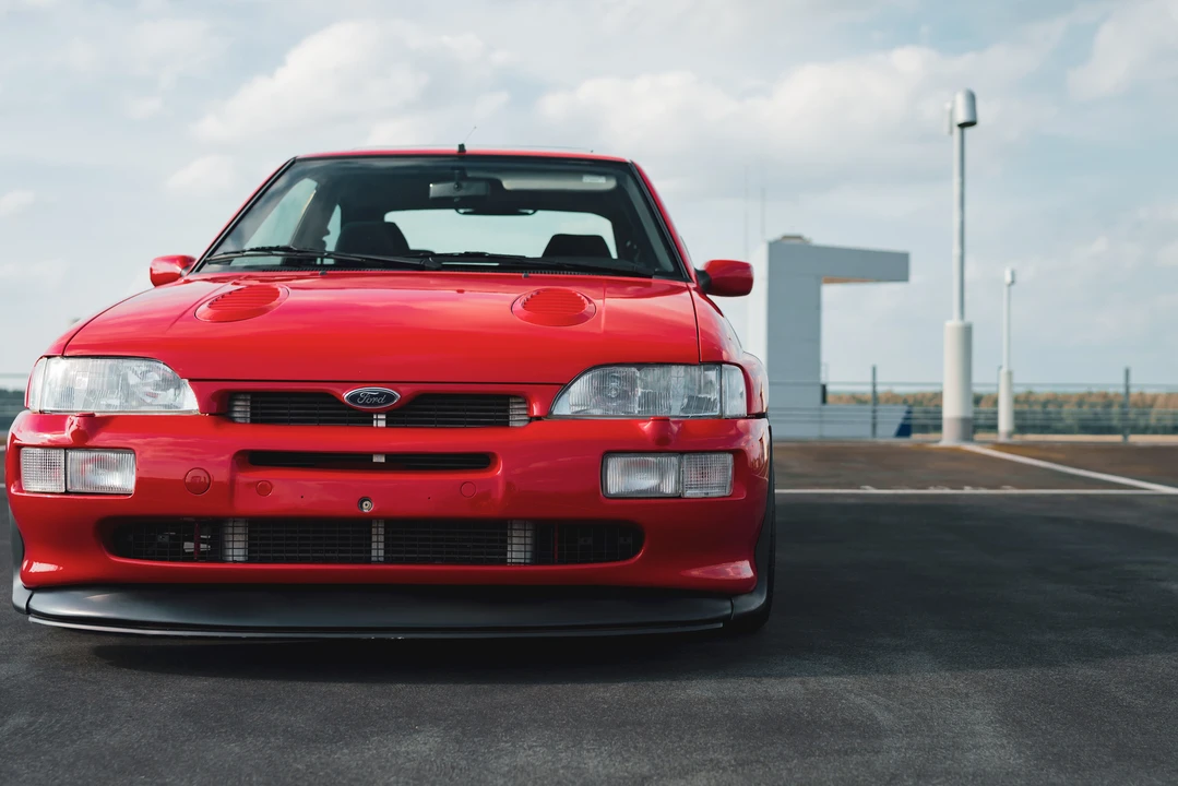 1994 Ford Escort RS Cosworth - Image 10 of 31