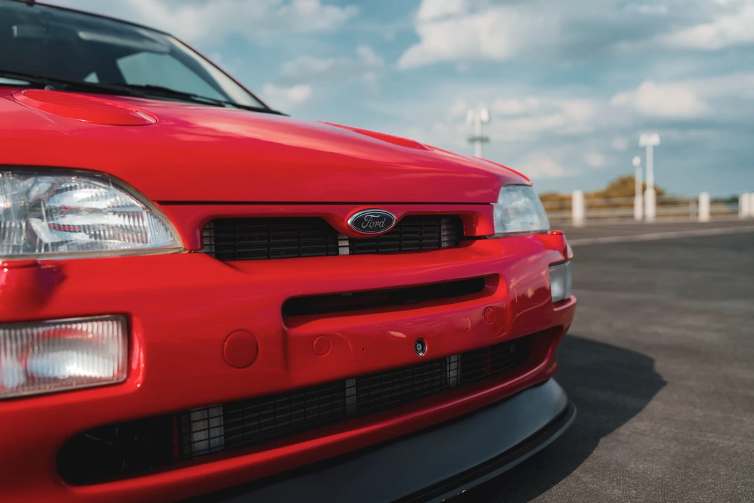 1994 Ford Escort RS Cosworth - Image 15 of 31