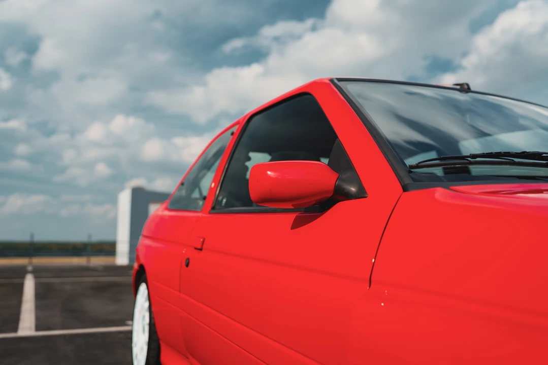 1994 Ford Escort RS Cosworth - Image 22 of 31