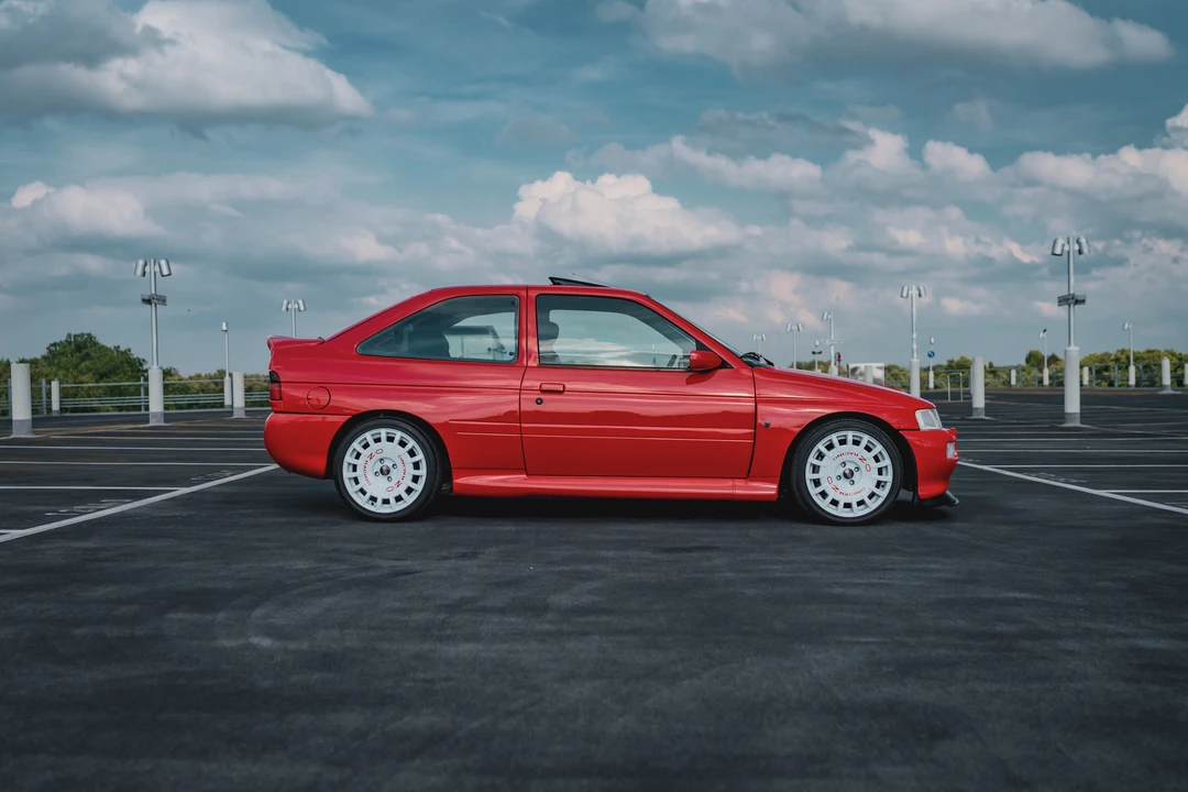 1994 Ford Escort RS Cosworth - Image 8 of 31