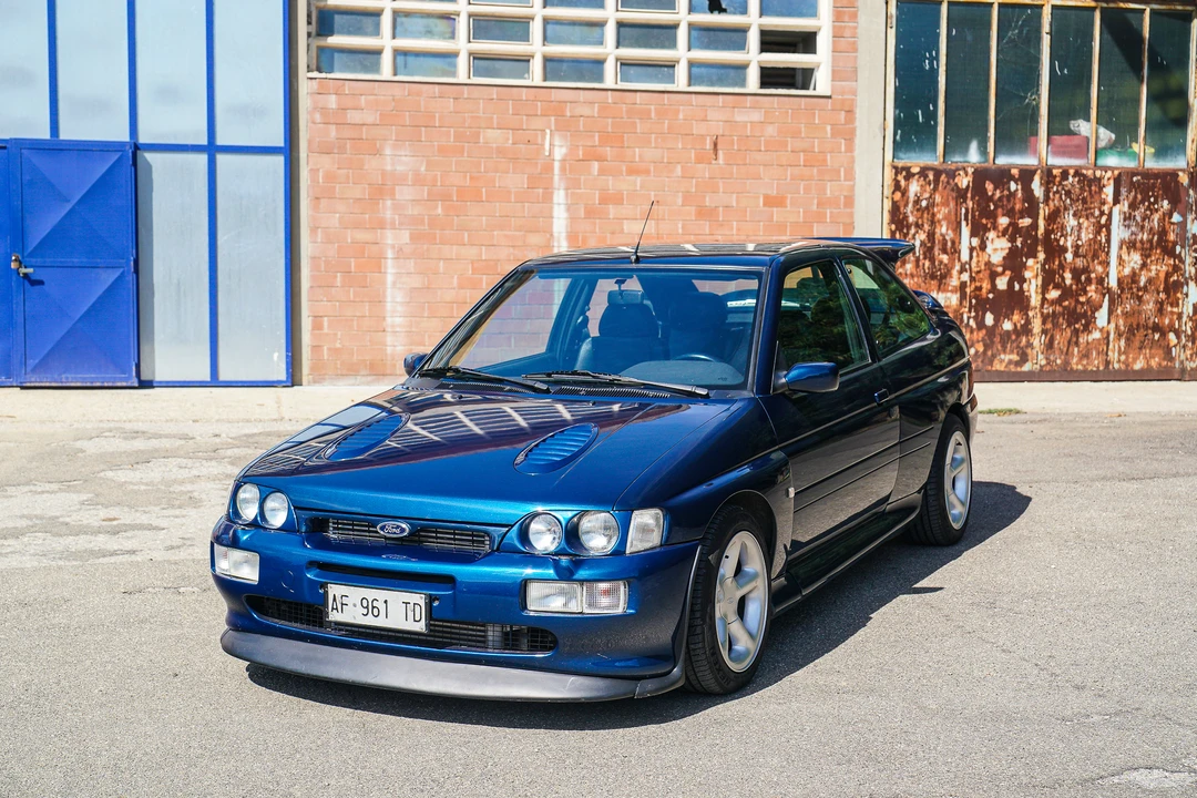 1995 Ford Escort RS Cosworth - Image 9 of 31